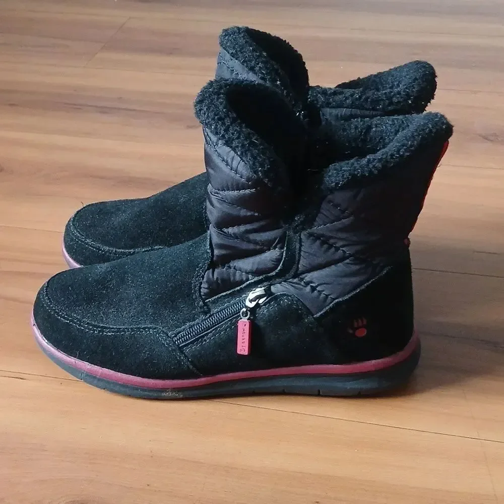 BEARPAW Katy Women’s Black Waterproof Boot Sz 8 EUC